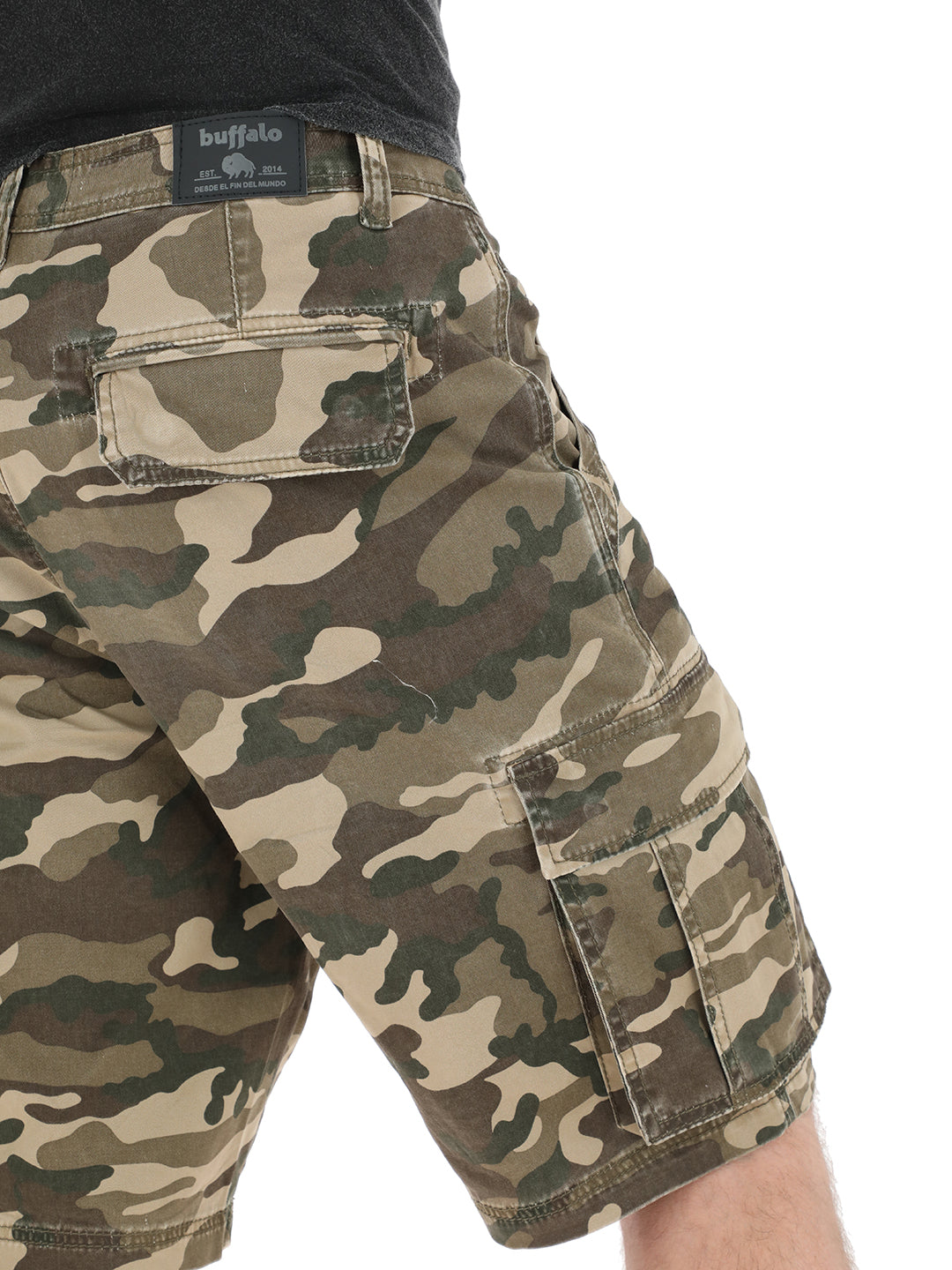 Short Huilmo Hombre - Militar